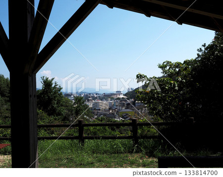 秋日高知市(從源內山公園涼亭眺望) 秋日高知市(從源內山公園涼亭眺望) 133814700