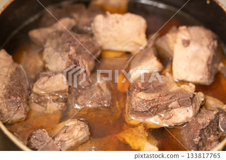 Cooking braised bigeye tuna Cooking braised bigeye tuna 133817765