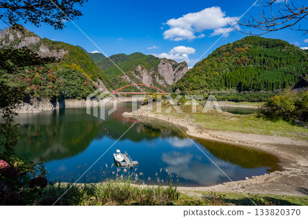 Hinatakami Dam and Heart Rock (Yame City) Hinatakami Dam and Heart Rock (Yame City) 133820370