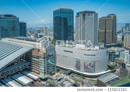 [Umeda] Osaka cityscape 133821581