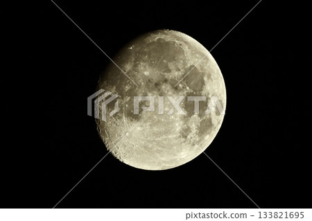 Moon (2025/12/02 Lunar age 11.9) Artemis program 133821695