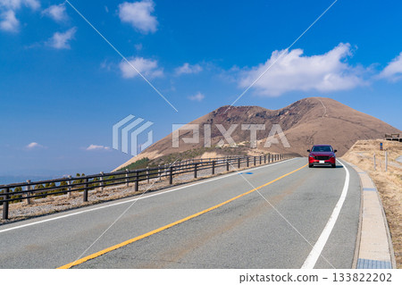 Kumamoto Prefecture: Winding Roads of Aso Kumamoto Prefecture: Winding Roads of Aso 133822202