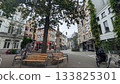 Cityscape of narrow back alley with bench in Antwerp 133825301