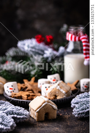 Christmas cookie and snowman marshmallow 133825751