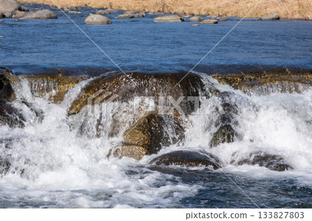 The flow of the Hoki River in Shiobara, Tochigi Prefecture 133827803