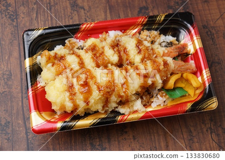 Shrimp Tempura Bento 133830680