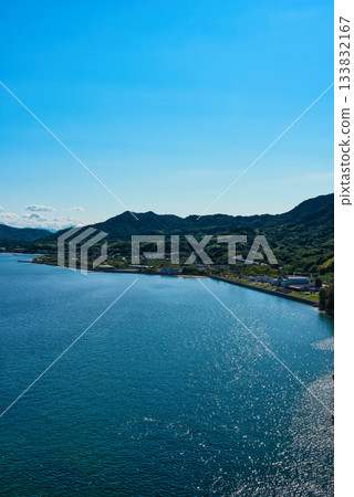 從多多良橋和多多良島波公園路邊站眺望瀨戶內海 133832167