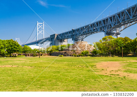 <香川縣>藍天下的瀨戶大橋 <香川縣>藍天下的瀨戶大橋 133832200