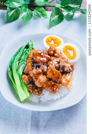 桌上型滷肉飯 133834066