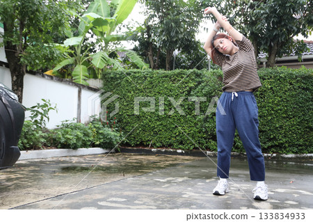 Warming Up Warming Up 133834933
