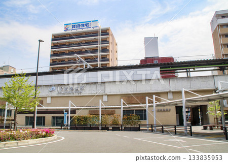 JR Shuntoku Road Station/Eiwa 1-chome, Higashi-Osaka City, Osaka Prefecture 133835953