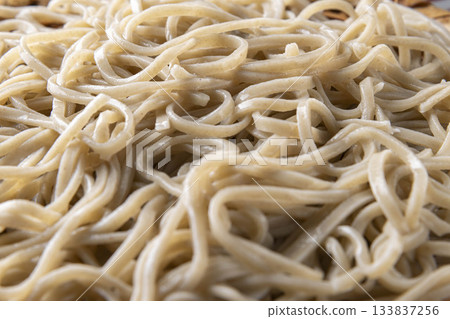 美味的日式蕎麥麵 美味的日式蕎麥麵 133837256