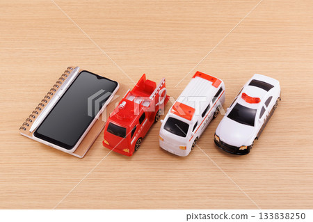 緊急聯絡人影像 緊急聯絡人影像 133838250