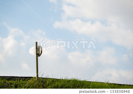 岡山縣（11月）【公園】秋葉染成紅色的公園。賞秋葉的好去處。 133838948