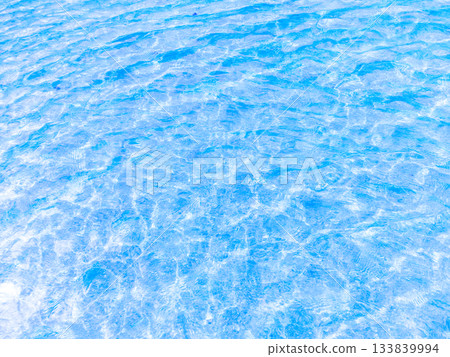 背景素材:湛藍大海的倒影 背景素材:湛藍大海的倒影 133839994