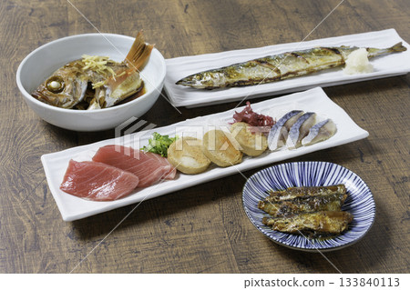 Foods rich in DHA: Tuna, Pacific saury, grilled sardines, monkfish liver, simmered rockfish, marinated mackerel 133840113