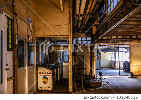 Inside the Tomioka Silk Mill 133840519