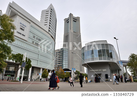 Scenery in front of JR Sakuragicho Station 133840729