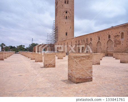 摩洛哥,馬拉喀什,庫圖比亞清真寺,五月 摩洛哥,馬拉喀什,庫圖比亞清真寺,五月 133841761
