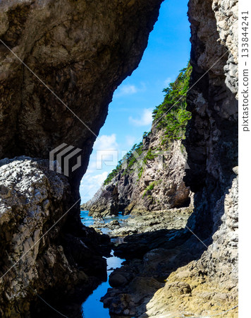 The beautiful sea of Shikinejima: Oura Beach The beautiful sea of Shikinejima: Oura Beach 133844241