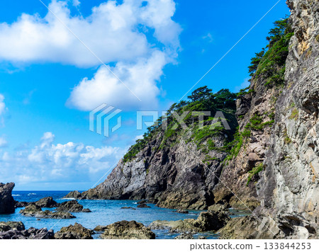 The beautiful sea of Shikinejima: Oura Beach 133844253