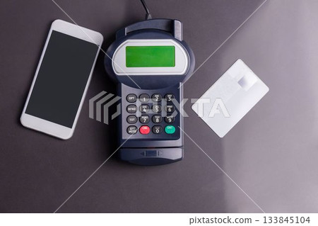Credit card reader with mobile phone 133845104