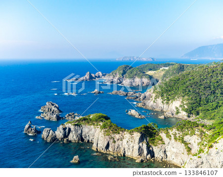 Dynamic and beautiful scenery seen from the Kanbiki Observatory on Shikinejima Island Dynamic and beautiful scenery seen from the Kanbiki Observatory on Shikinejima Island 133846107