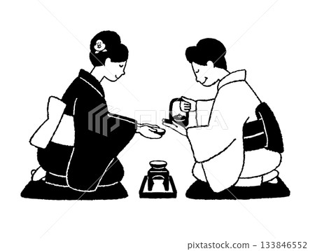 一幅描繪傳統新年場景的黑白插畫,畫中一位身著和服的女子正在斟酒(端坐於酒杯旁)。 一幅描繪傳統新年場景的黑白插畫,畫中一位身著和服的女子正在斟酒(端坐於酒杯旁)。 133846552