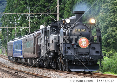 [東武] C11型+14系列「SL Taiju」（鬼怒川線：鬼怒川溫泉至東武世界廣場） 133852042