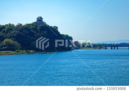 從木曾川河岸眺望犬山城 133853008