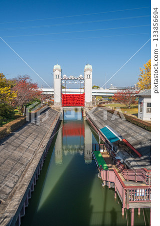 京都市伏見區,工業現代化遺產-三津鎖 京都市伏見區,工業現代化遺產-三津鎖 133856694