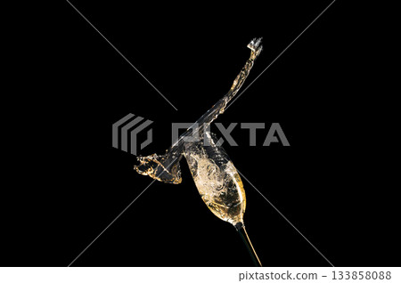 Champagne Splash Freeze Dynamic High Speed Drink Photography 133858088