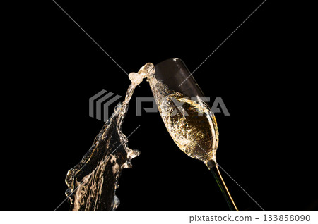 Champagne Splash Freeze Dynamic High Speed Drink Photography 133858090