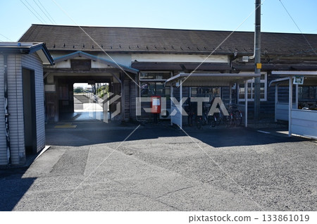 In front of Mino-Akasaka Station (Tokaido Main Line branch line) 133861019