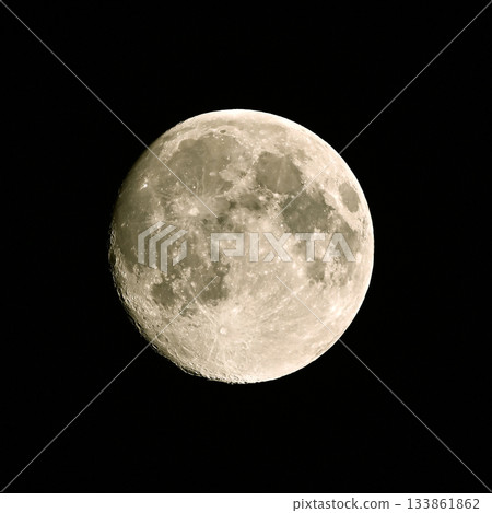 Moon (13.1 days old: 13th night moon) MOON Artemis program 133861862