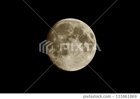 Moon (13.1 days old: 13th night moon) MOON Artemis program Moon (13.1 days old: 13th night moon) MOON Artemis program 133861869
