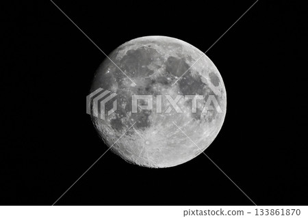 月球(月齡13.1天:第13夜的月亮)阿爾忒彌斯計劃 月球(月齡13.1天:第13夜的月亮)阿爾忒彌斯計劃 133861870