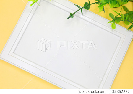 帶有文字空間的相框 133862222