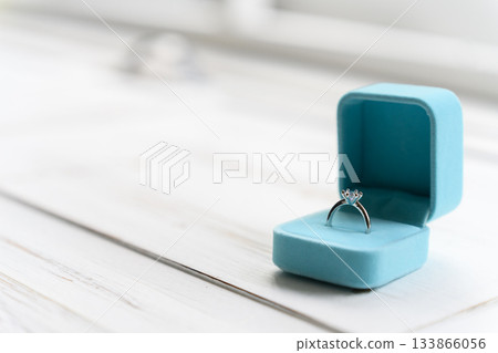 一枚戒指 133866056