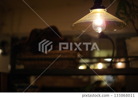 Frosted glass pendant light and cafe atmosphere 133868011