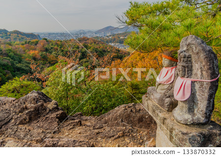 寂光院秋天的景色 133870332