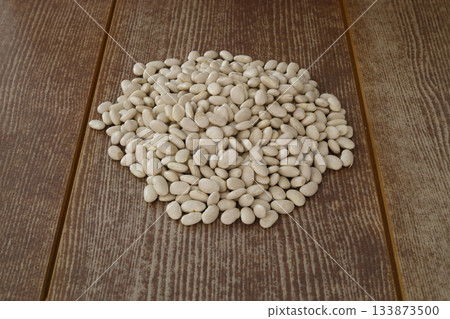 white kidney beans on black background 133873500