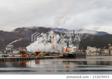 Cement factory scenery after the rain 133879453