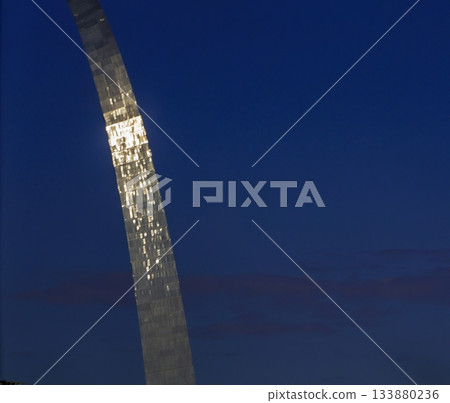 Gateway Arch, St. Louis, Missouri 133880236