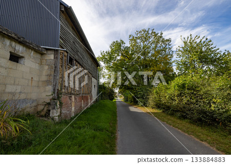 Parfondeval, Vervins, Aisne, Hauts-de-France, Grand-Est, France, August, 28th, 2025, Weathered farm Parfondeval, Vervins, Aisne, Hauts-de-France, Grand-Est, France, August, 28th, 2025, Weathered farm 133884883