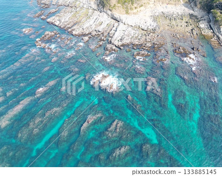 透明的大海 透明的大海 133885145