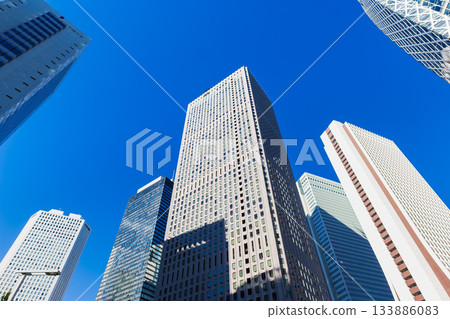 Cityscape, high-rise buildings, business image, Shinjuku Subcenter 133886083