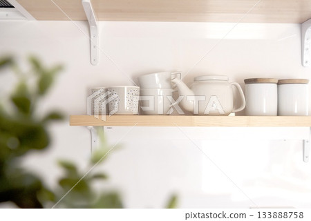 時尚廚房與室內植物 133888758