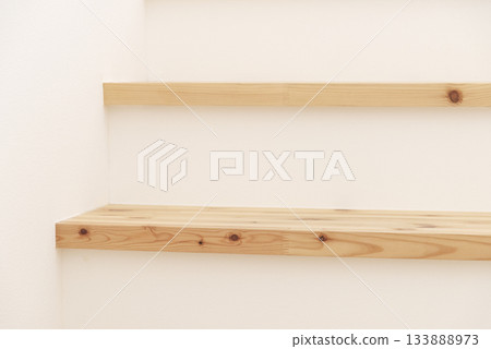 White walls and solid wood floors 133888973