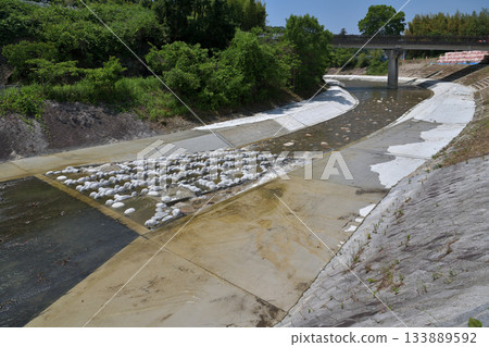 Construction site: Scenes from the completed river improvement work 133889592